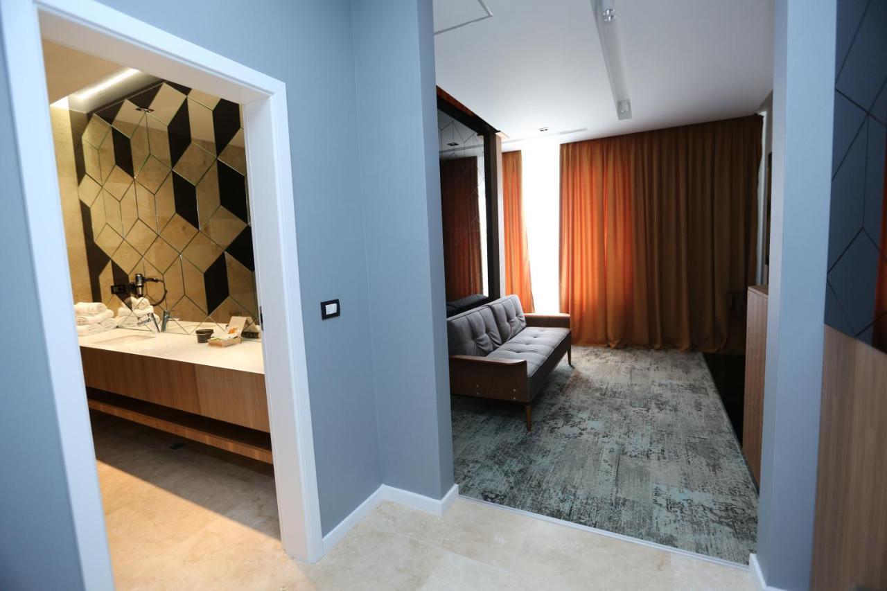 Valentino Rooms Focşani Exterior foto